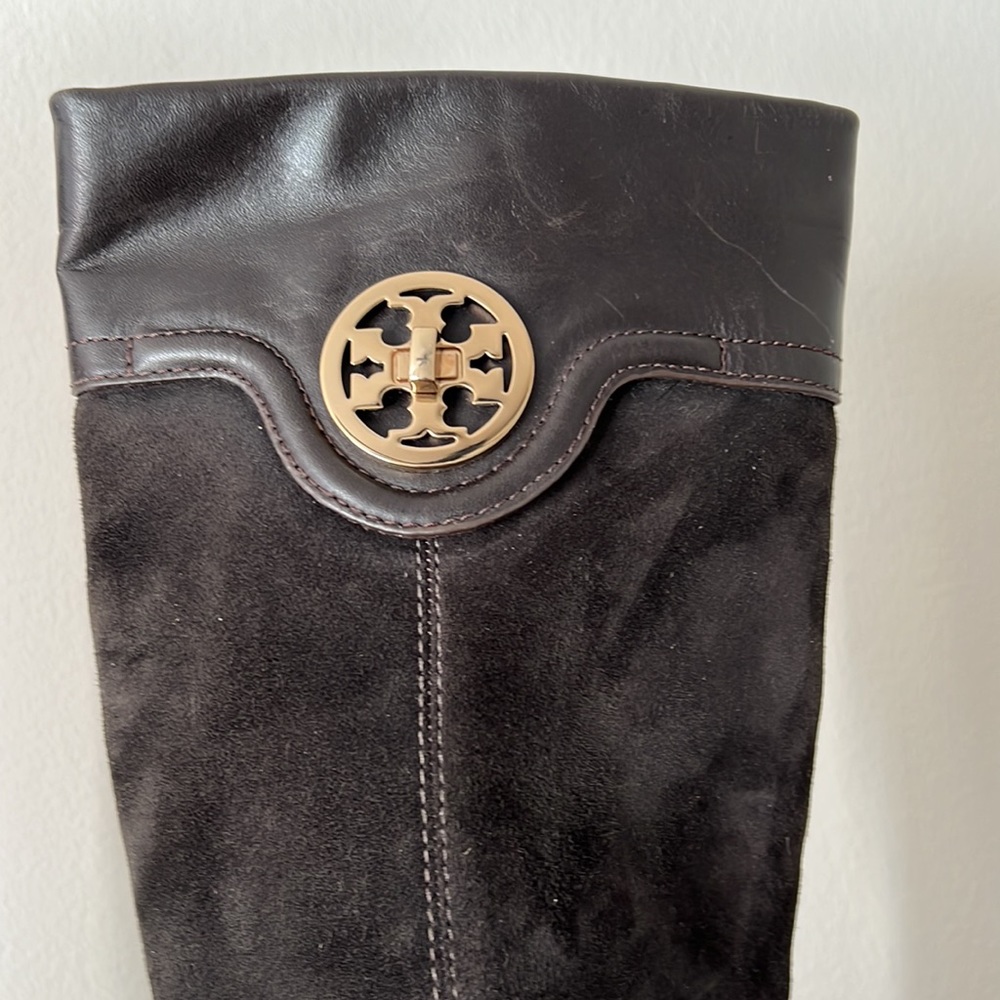 EUC Tory Burch Suede Boots size 6.5 - Picture 2 of 5